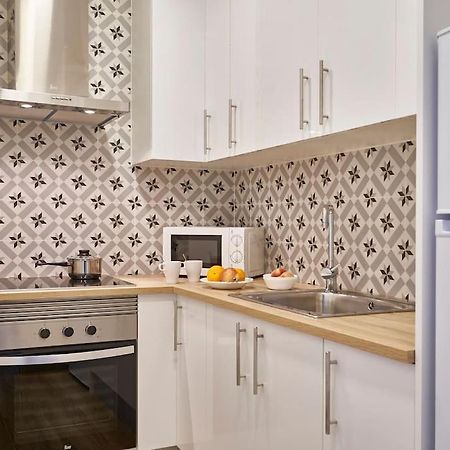 Bebarceloner Sants Apartments - 2 Bedrooms エクステリア 写真